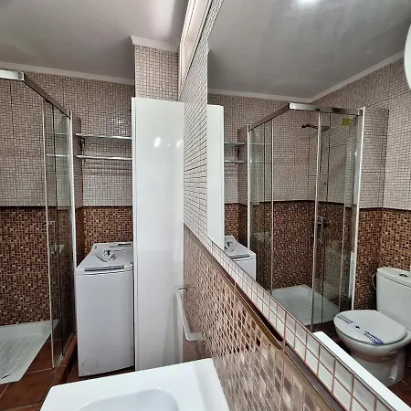Horizon Views - Excellent Location With Ocean View Lejlighed