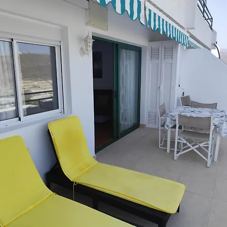 아파트 Horizon Views - Excellent Location With Ocean View *